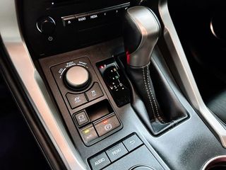 Lexus NX 300h Sport Edition 197CV