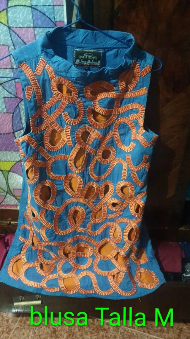 Blusa Adolfo Domínguez y mas blusas de mujer