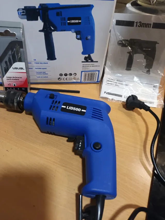 Taladro Lid500 13mm + Juego de Brocas pa madera x5