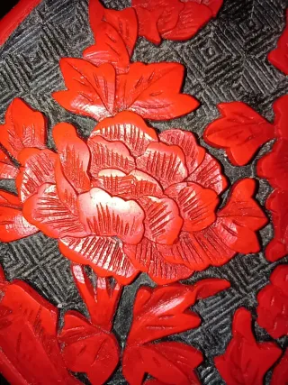 Caja china de laca cinabrio