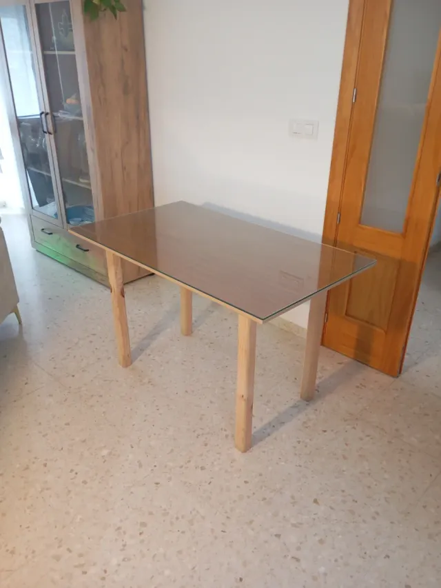 Mesa camilla de madera
