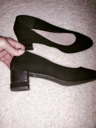 Zapatos de piel negros