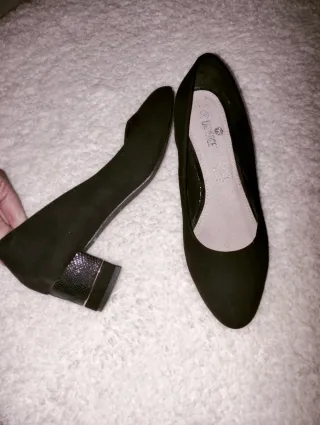 Zapatos de piel negros