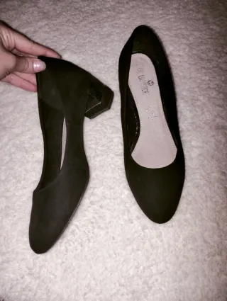 Zapatos de piel negros