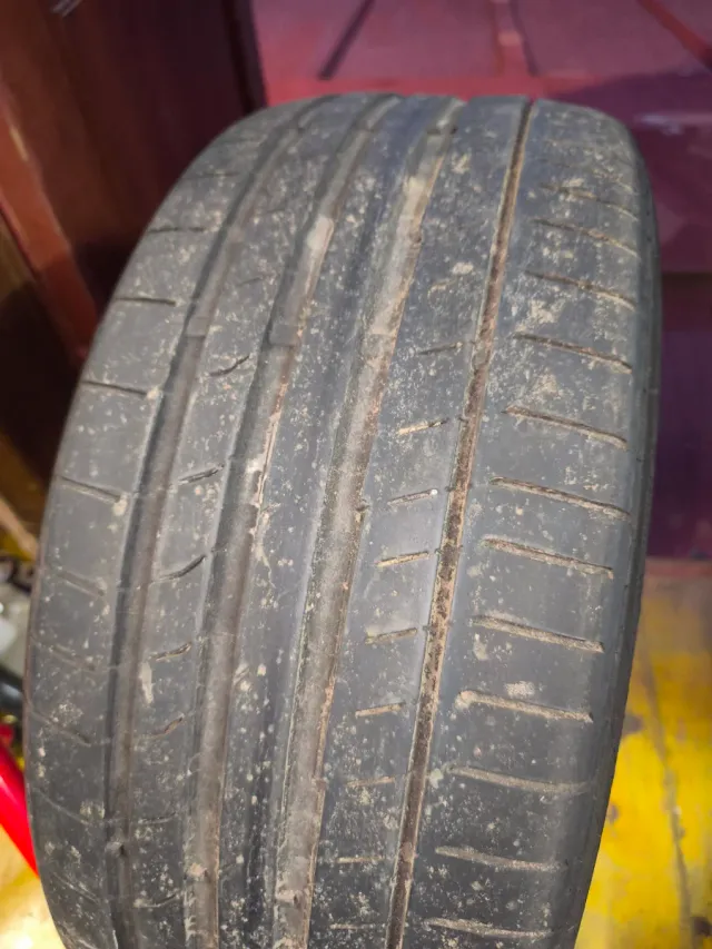 2Neumáticos225\40\18 Continental ContiSportContact