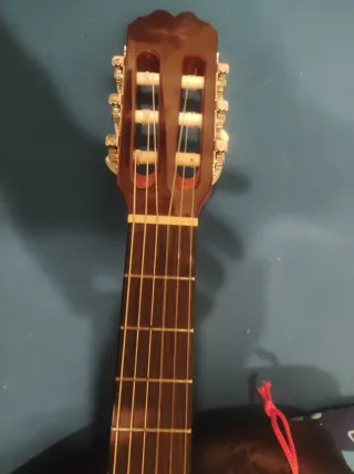 Guitarra española Admira como nueva