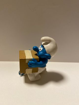 Figura Pitufo con Caja