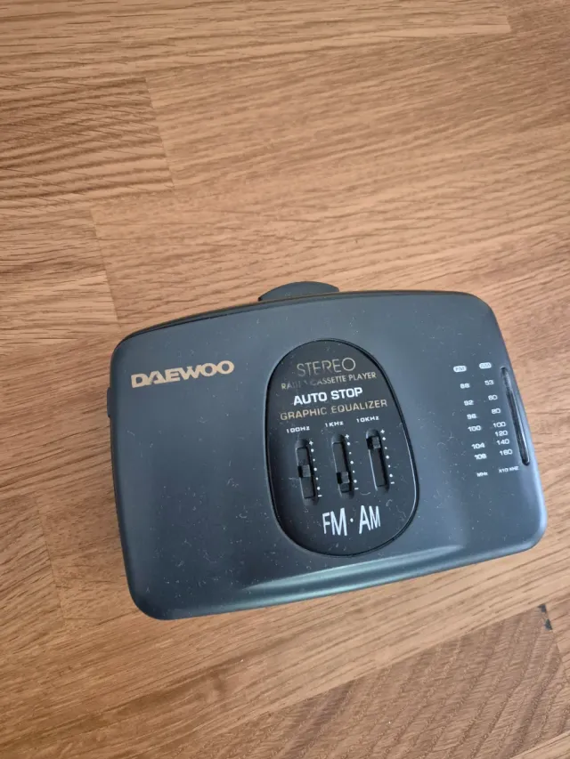 Reproductor Cassette Daewoo Radio FM/AM