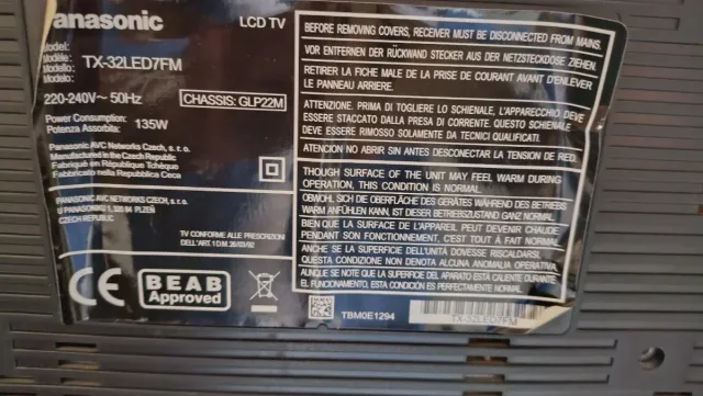 Televisión Panasonic Negra