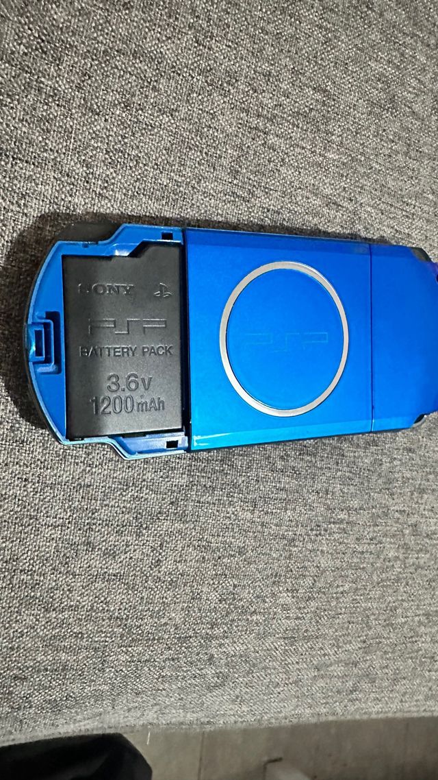 PSP 3000 Azul pack Juegos y Accesorios