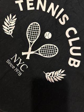 Camiseta TENNIS CLUB NYC Negra