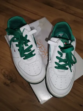 Scarpe Tommy Hilfiger bianche e verdi