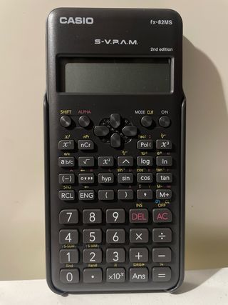 Calculadora Científica Casio fx-82MS 2nd Ed.