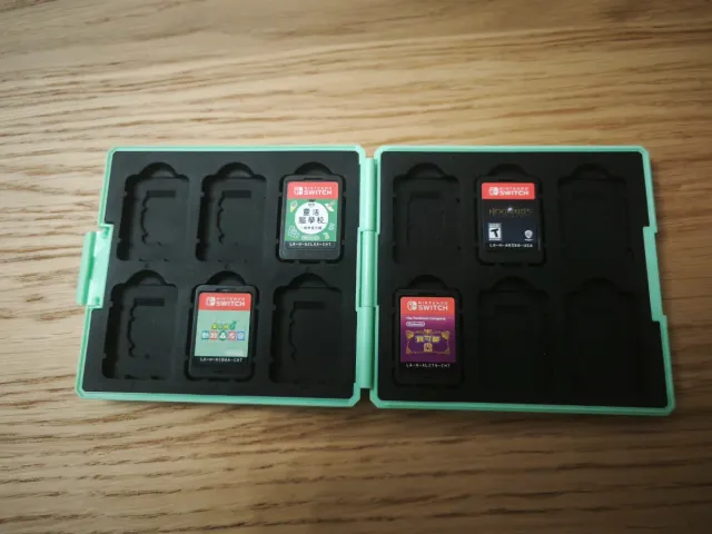 Organizzatore Giochi Nintendo Switch a Foglie