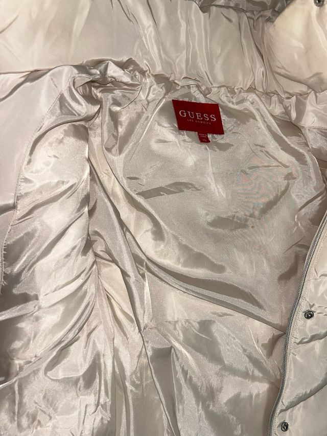 Abrigo Guess Beige con Cinturón Nuevo