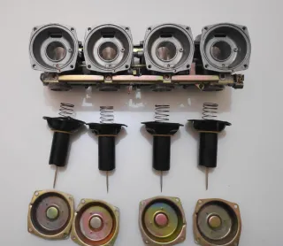 Carburadores Yamaha FZ 750