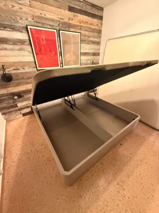 Canapé abatible beige y gris