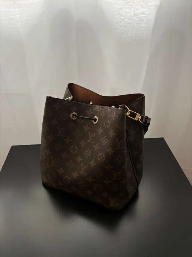 Bolso Louis Vuitton Marrón y Dorado