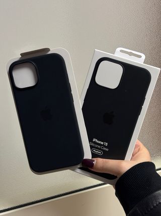 Cover MagSafe per iPhone 15