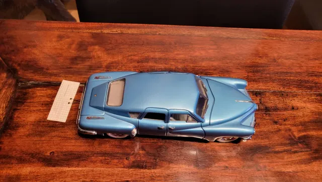 Coche a escala Tucker 1948 the franklin mint