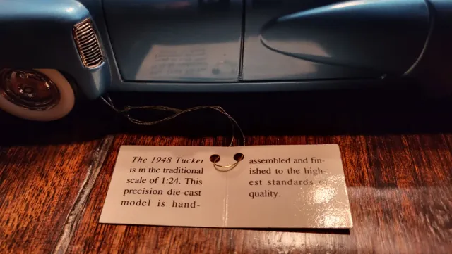 Coche a escala Tucker 1948 the franklin mint