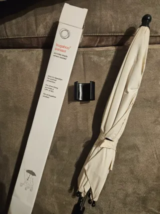 Sombrilla Bugaboo Beige con soporte y caja