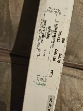 Sombrilla Bugaboo Beige con soporte y caja