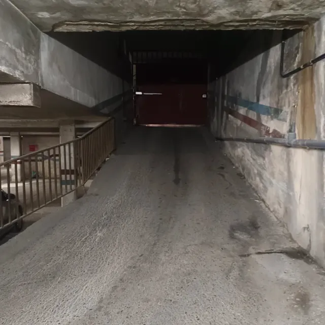 Se vende o se alquila plaza de garaje