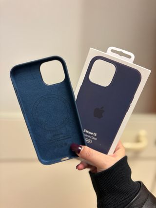 Cover MagSafe per iPhone 15