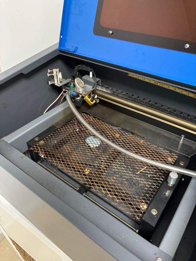 Cortadora Láser CO2