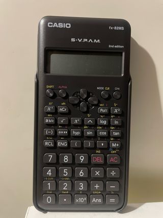 Calculadora Casio fx-82MS 2nd edition