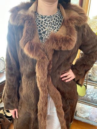 Abrigo reversible de piel marrón