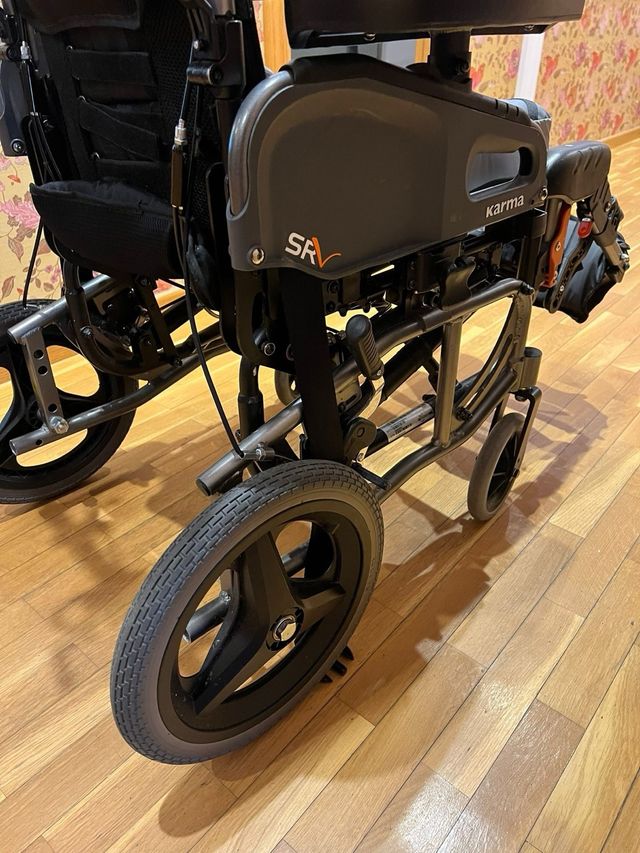 Silla de ruedas Karma infantil