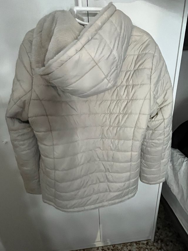 Chaqueta de invierno beige