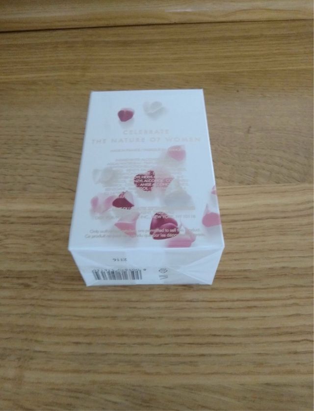 Escada Celebrate Now Eau de Parfum 80ml