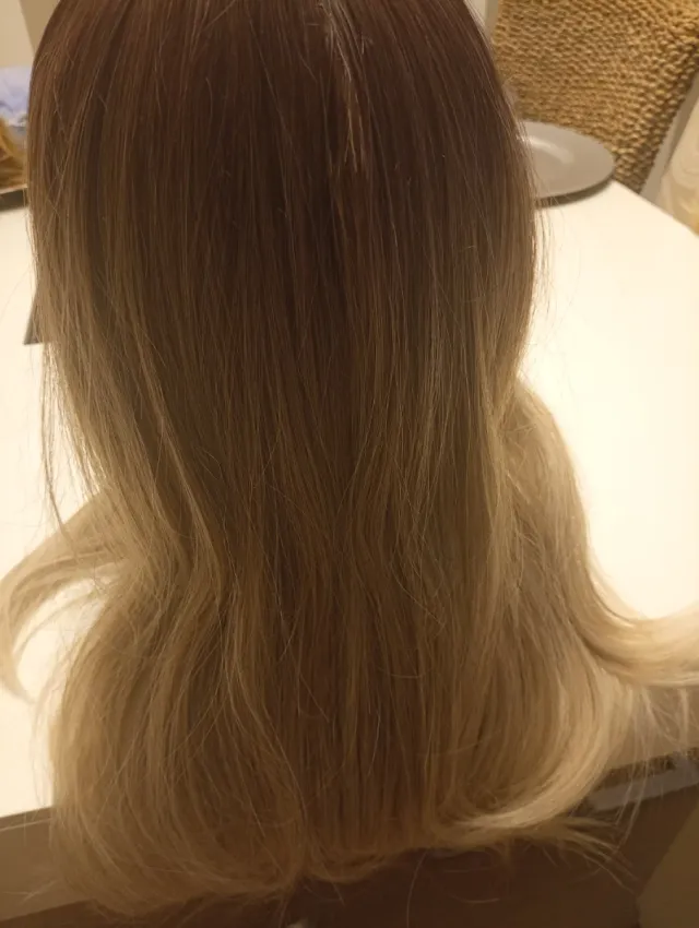 ❣️Peluca rubia larga degradada nueva a estrenar.