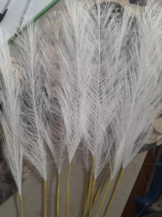 Ramos de pampas blancas artificiales