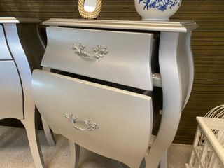 Conjunto 2 mesitas de noche plateadas