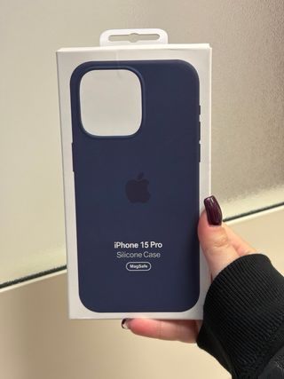 Cover MagSafe per  iPhone 15 Pro