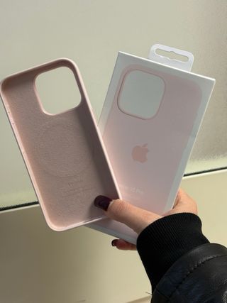 Cover MagSafe per iPhone 15 Pro