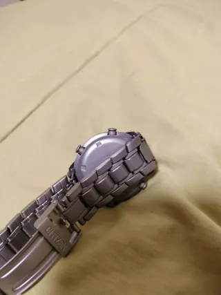 Reloj Citizen Titanium WR100 Cronógrafo