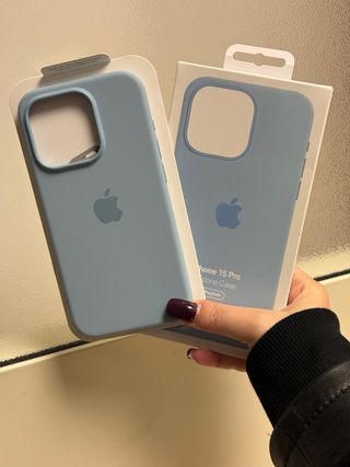 Cover MagSafe per iPhone 15 Pro