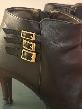 Botines de piel negros con plataforma talla 39