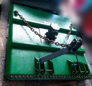 Desbrozadora de cadenas