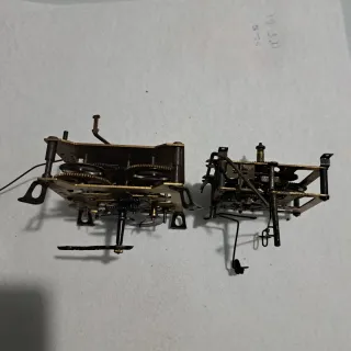 Mecanismo de reloj antiguo