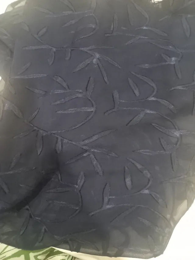 Estola bordada azul oscuro