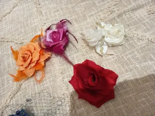 Adornos florales para el pelo