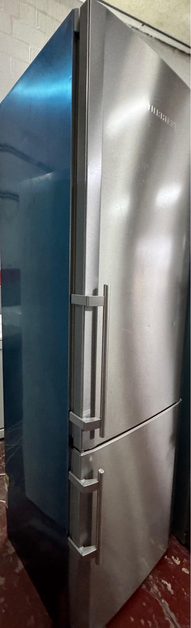 FRIGORIFICO COMBI LIEBHERR NO FROST INOX