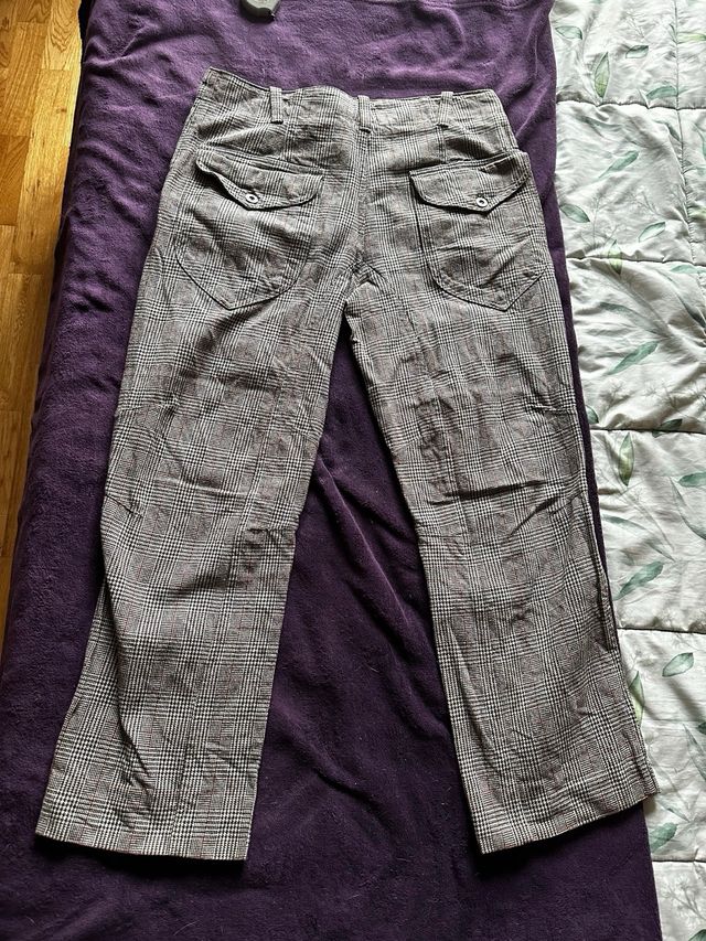 Pantalón Adolfo Dominguez cuadros gris y rojo