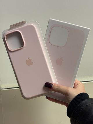 Cover MagSafe per iPhone 15 Pro Max